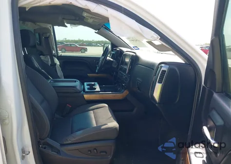 2015 Chevrolet Silverado 1500 1Lt z USA, uszkodzony, nr VIN 3GCPCREC2FG517169